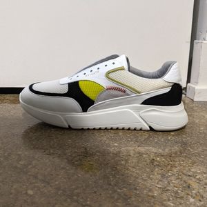 Axel Arigato Genesis Sneaker